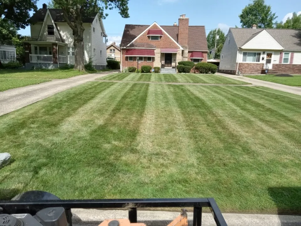 Reliable lawn care service for outdoor upgrades across cleveland heights, OH - Top Teer Landscaping