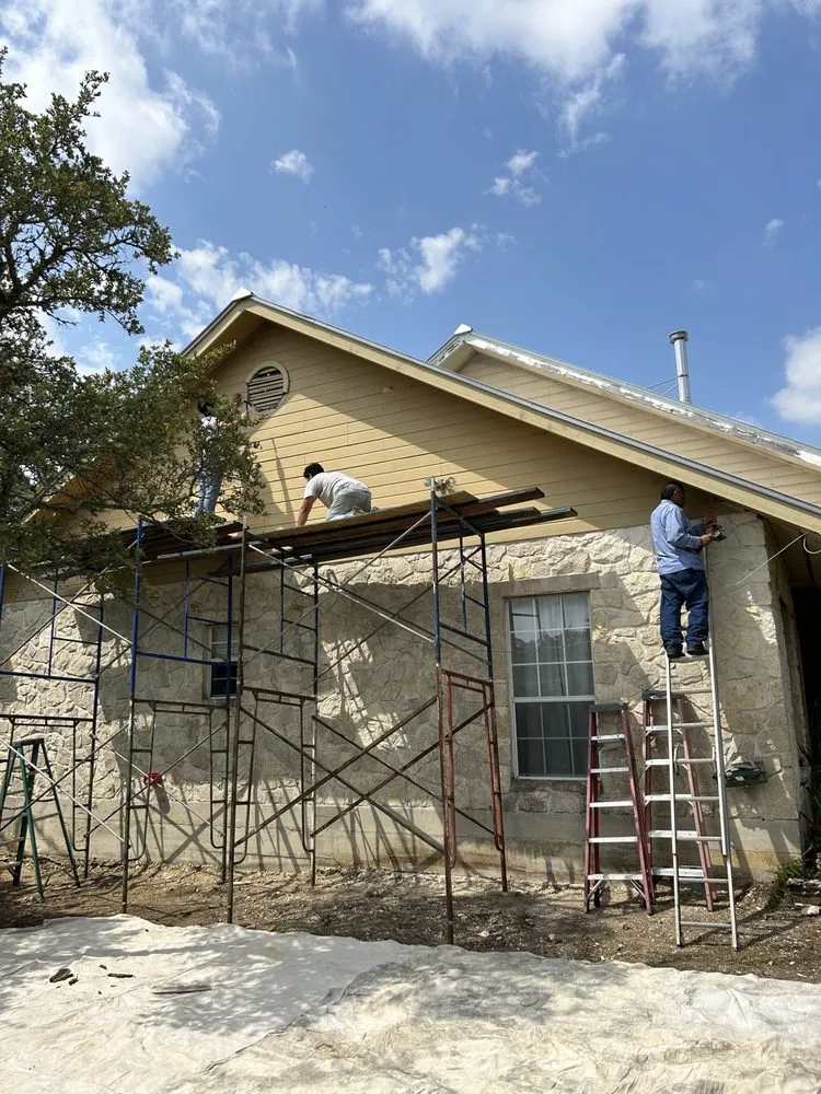 Affordable yard cleanup service for outdoor upgrades across San Antonio, TX - Top Tier Enhancements