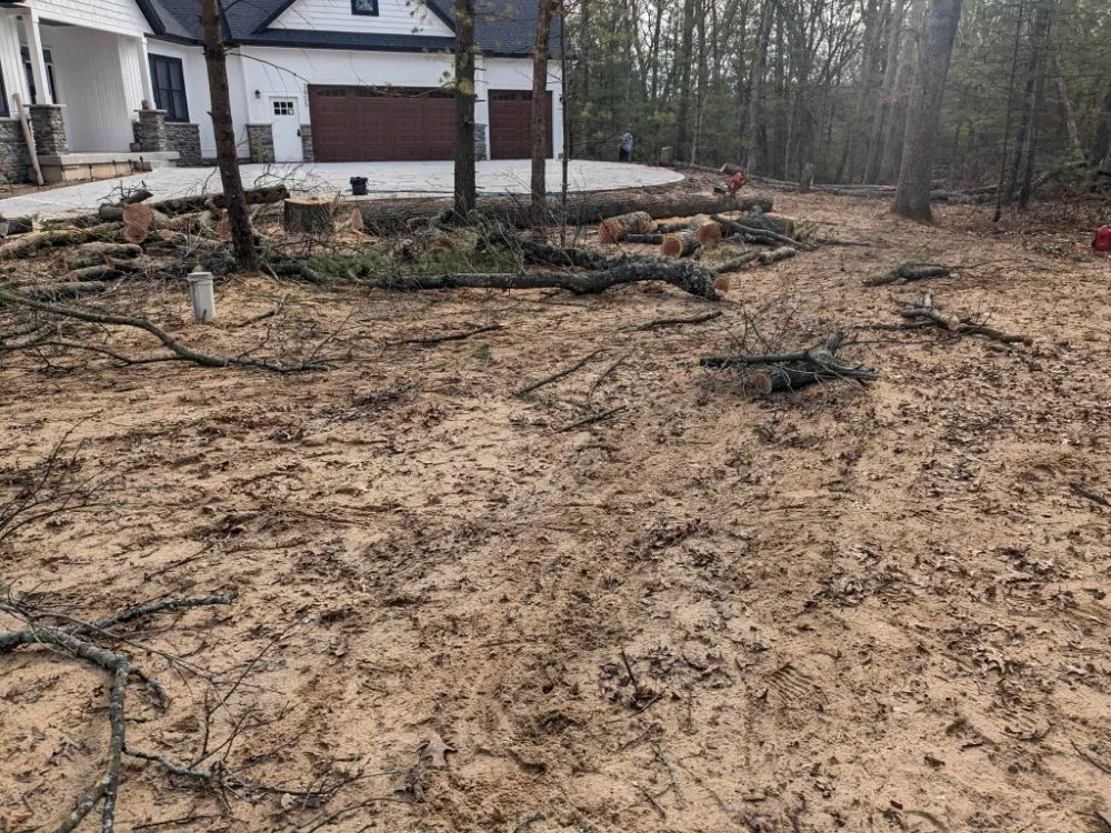 Trusted yard maintenance experts serving Muskegon, MI - Top-Tier Outdoor Services