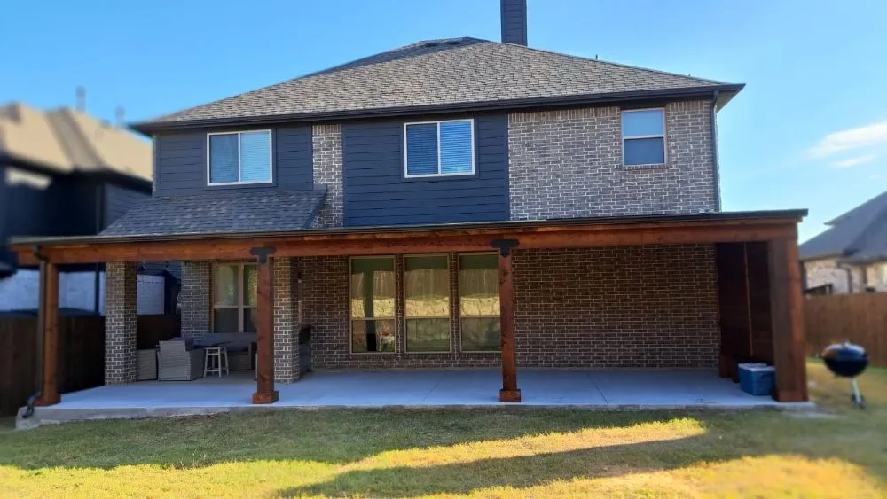 Reliable yard cleanup service for year-round maintenance across Frisco, TX - Top Tier RW