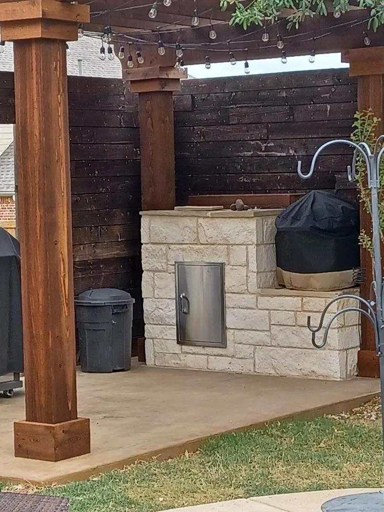 Local yard maintenance near you in Frisco, TX by Top Tier RW