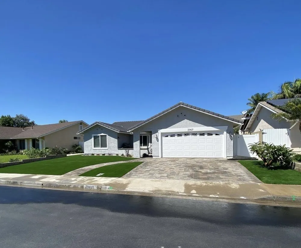 Reliable garden landscaping for year-round maintenance across Anaheim, CA - Top Tier Turf & Landscape