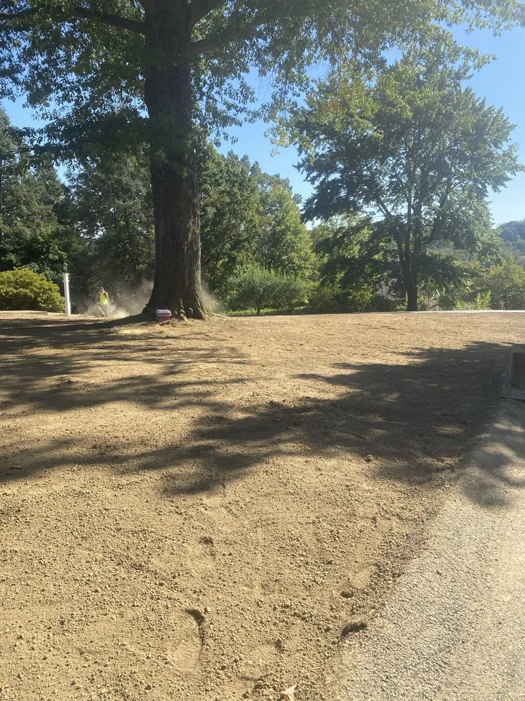 Reliable landscaping services in Ford City, PA by Top Tier Turf Landscape