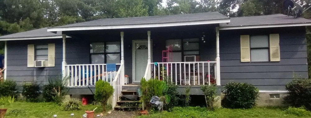 Reliable garden landscaping for year-round maintenance in Elgin, SC by Top to Bottom Complete Curb Appeal