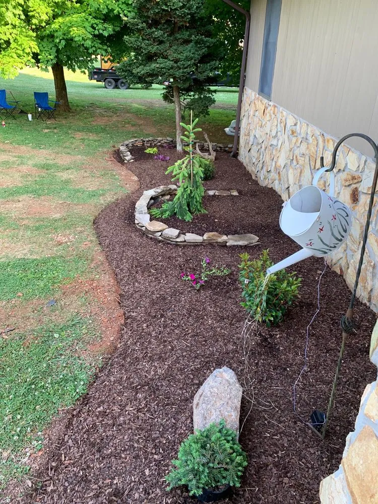 Custom landscape design in Rogersville, TN - Top Turf Landscaping