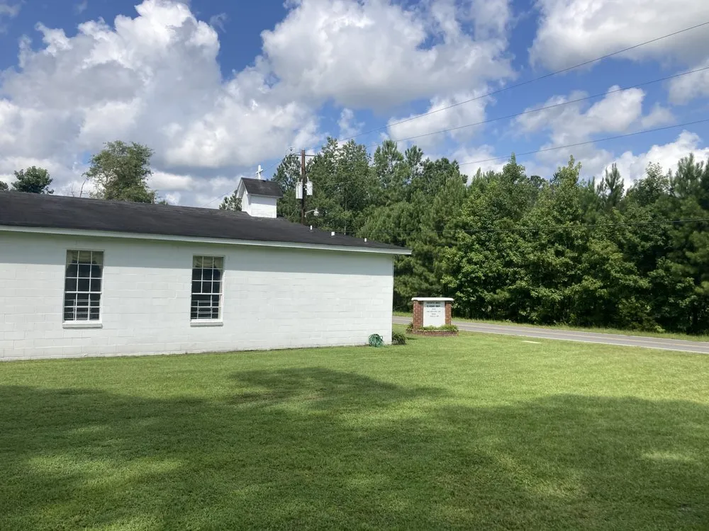 Reliable garden landscaping experts serving Guyton, GA - Top Turf Lawn Spraying