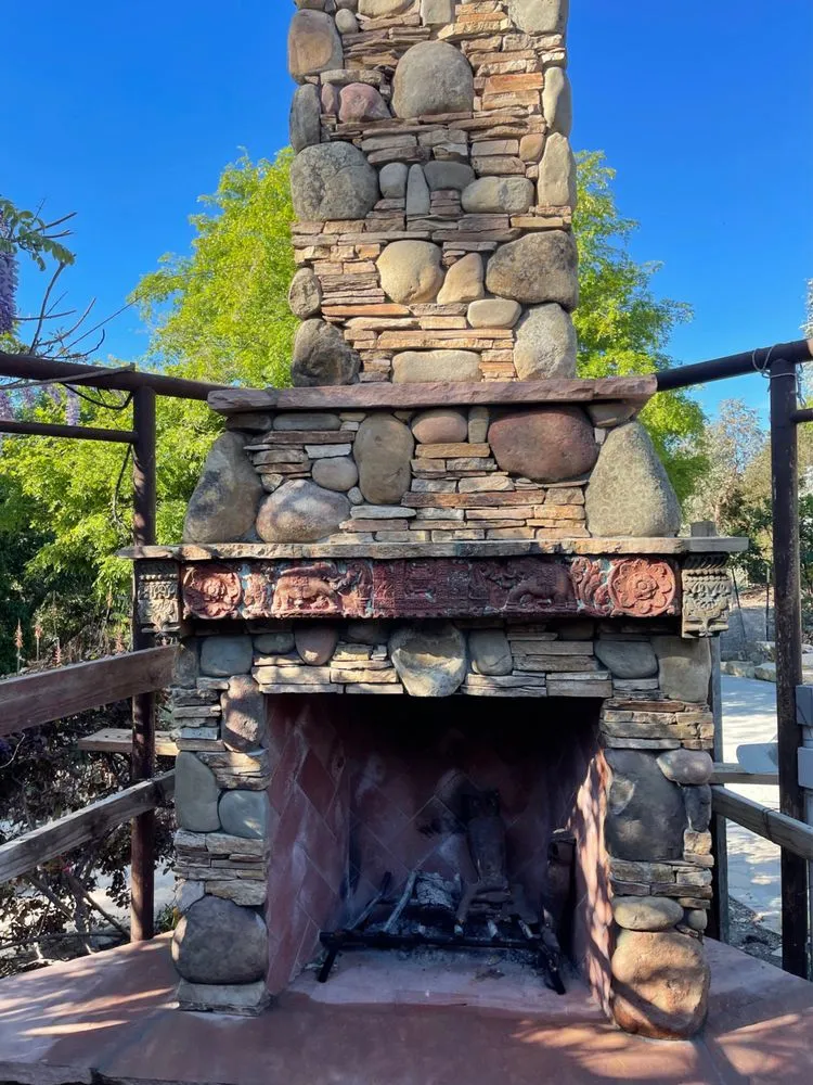 Custom landscape design for beautiful yards in Ventura, CA by Topa Topa Landscape