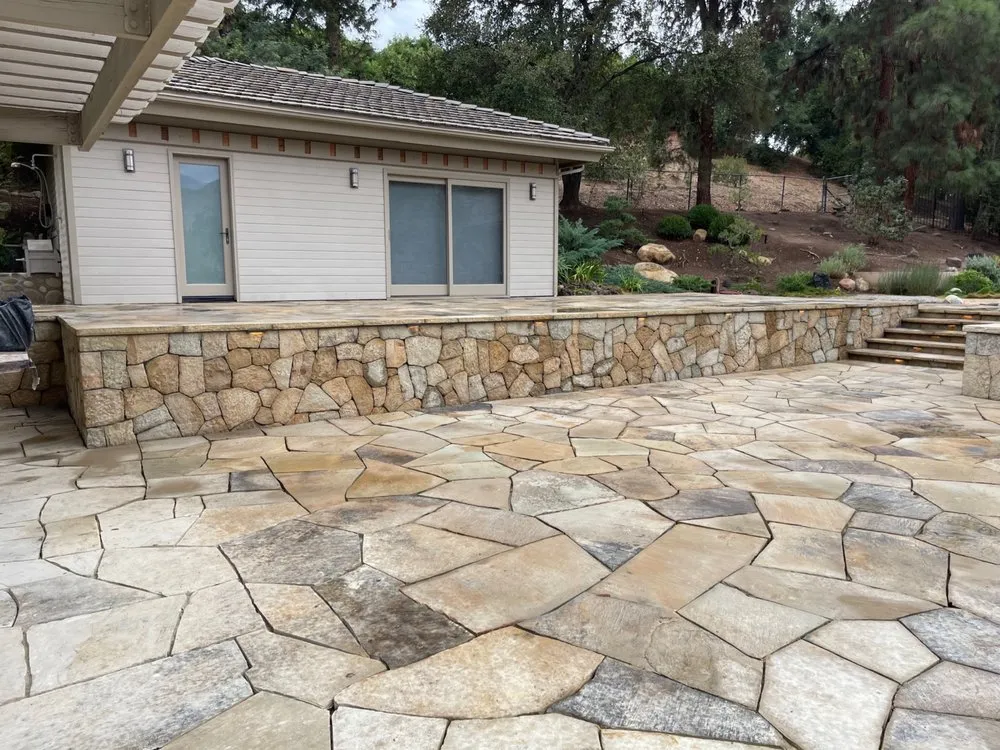 Professional yard cleanup service in Ventura, CA by Topa Topa Landscape