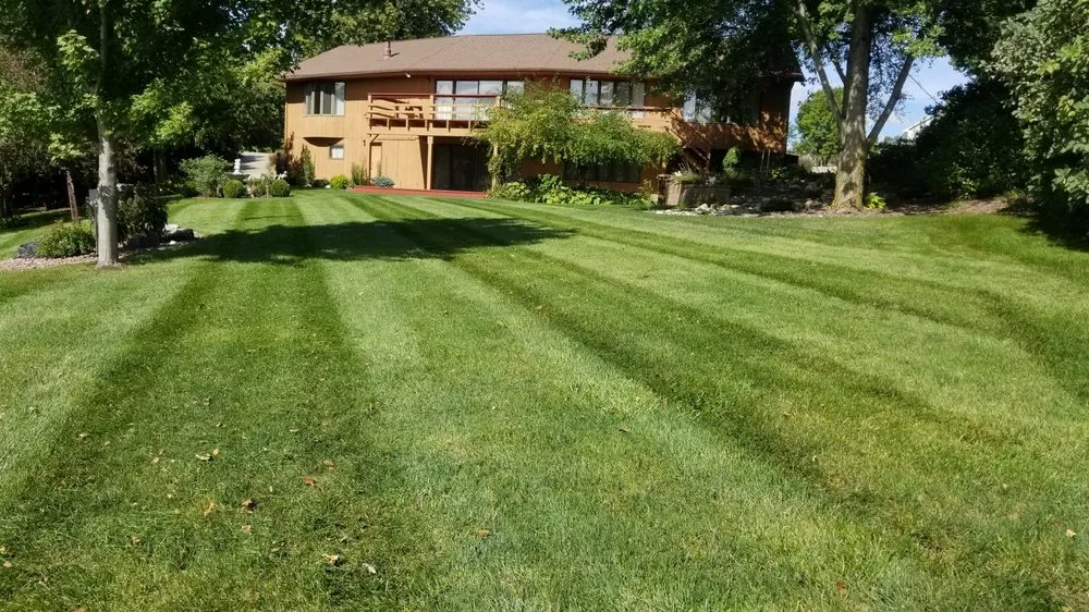 Top-rated residential landscaping for outdoor upgrades in Washingtion, IA by TopBlades Landscaping