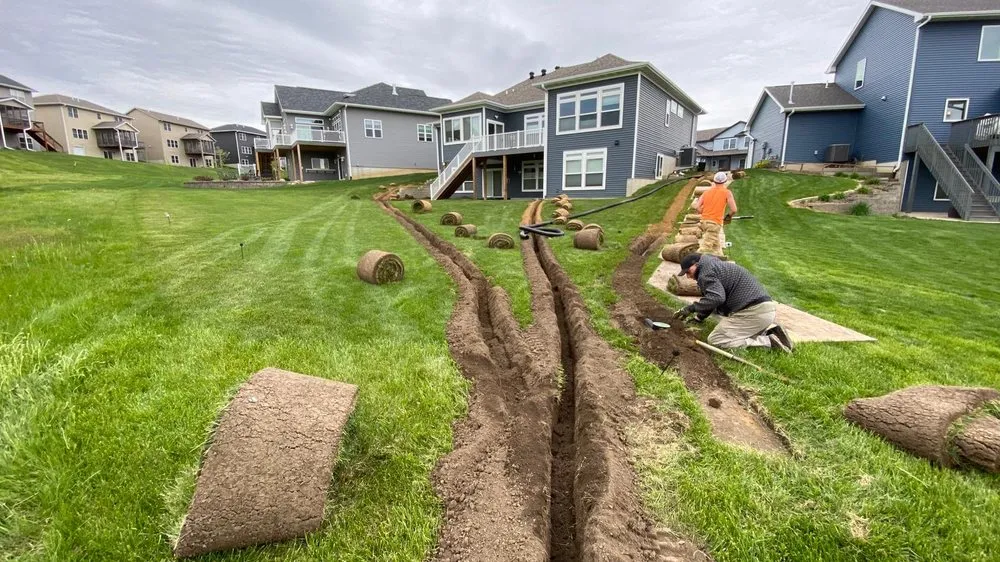Trusted outdoor landscaping experts serving Washingtion, IA - TopBlades Landscaping