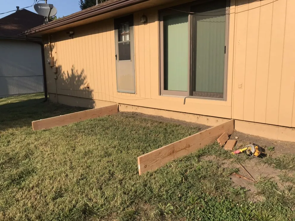 Custom yard maintenance in Topeka, KS - Topeka's Affordable Lawn Care