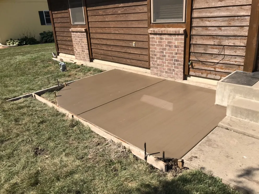 Local lawn care service near you across Topeka, KS - Topeka's Affordable Lawn Care