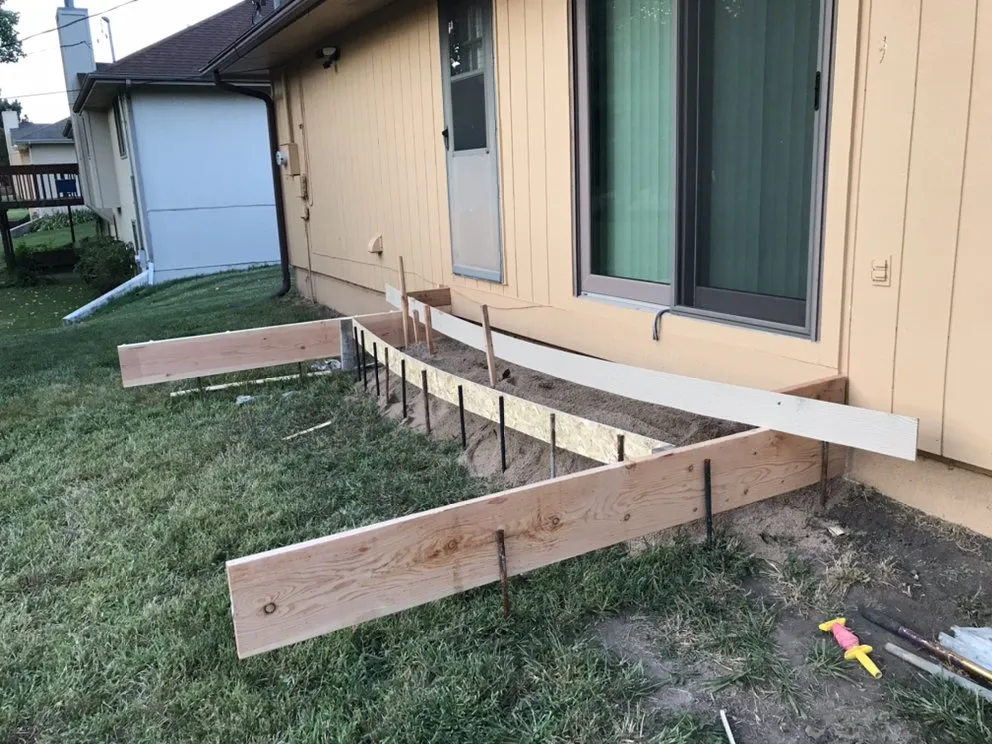 Custom garden landscaping in Topeka, KS by Topeka's Affordable Lawn Care