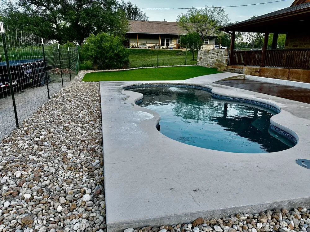 Top-rated outdoor landscaping experts serving Austin, TX - TopGrass Modern Landscapes