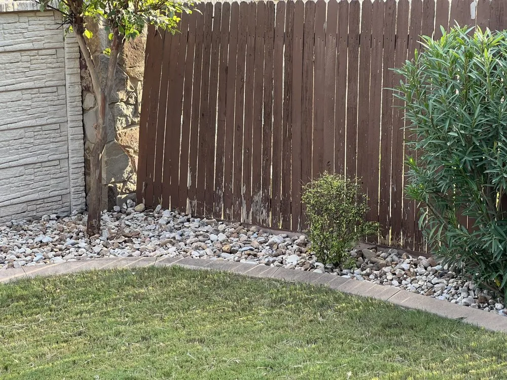 Expert landscape installation experts serving Austin, TX - TopGrass Modern Landscapes