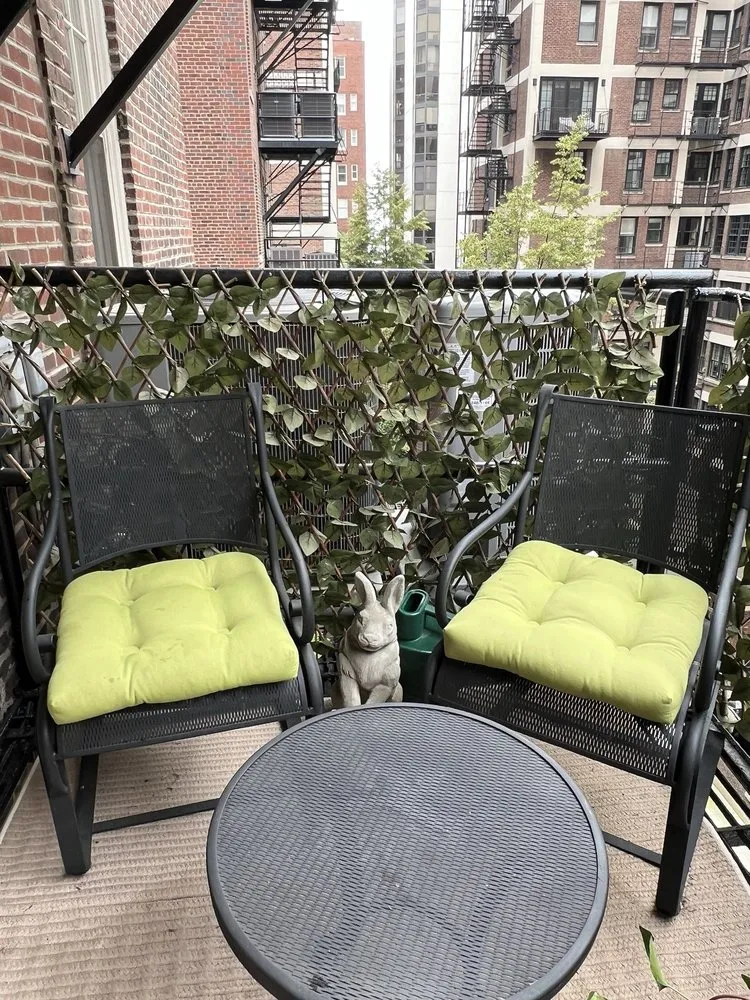 Expert residential landscaping in Chicago, IL by Topiarius - Urban Garden & Floral Design