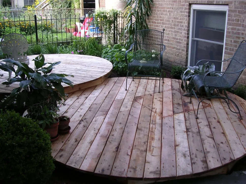 Reliable garden landscaping in Chicago, IL by Topiarius - Urban Garden & Floral Design