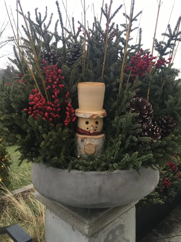 Reliable outdoor landscaping in Minneapolis, MN - Topiary Garden Works