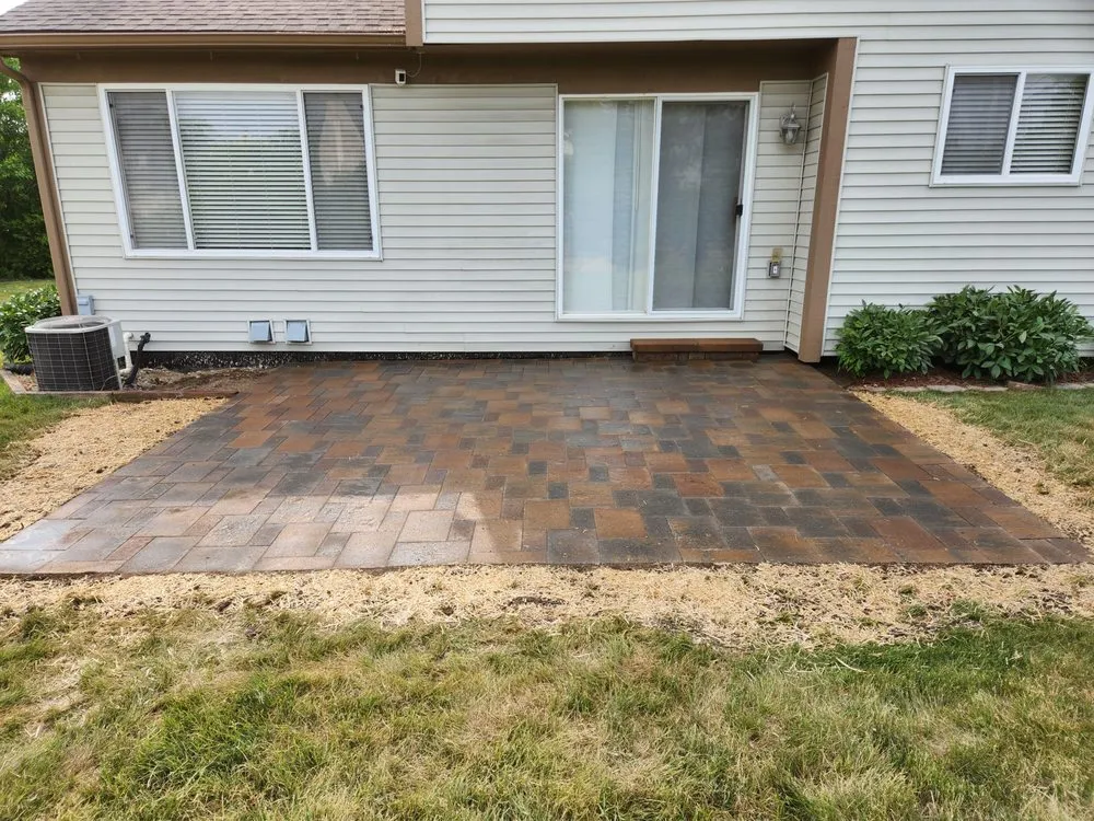 Custom landscape design experts serving Ann Arbor, MI - Topiary Landscaping