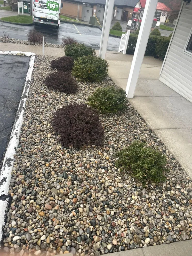 Top-rated garden landscaping experts serving Fowlerville, MI - Topio Land Services