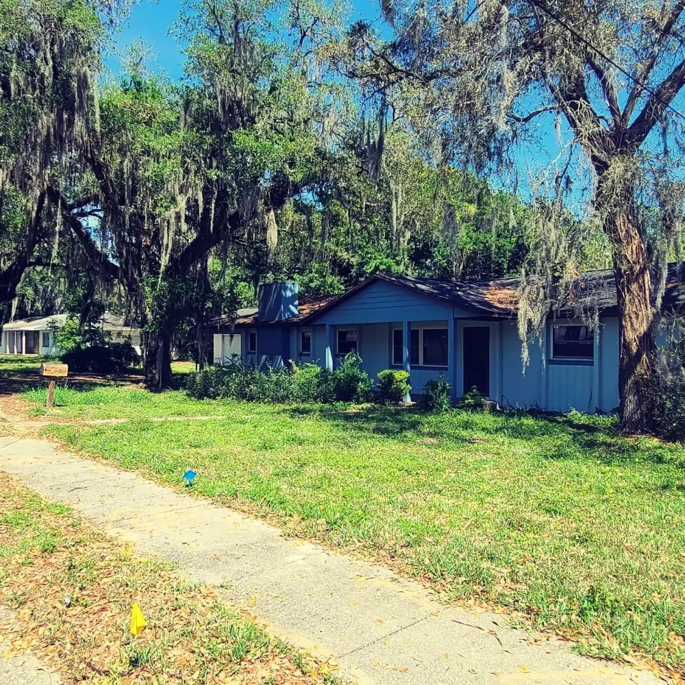 Affordable lawn mowing service experts serving Umatilla, FL - TopNotch Landscaping Services