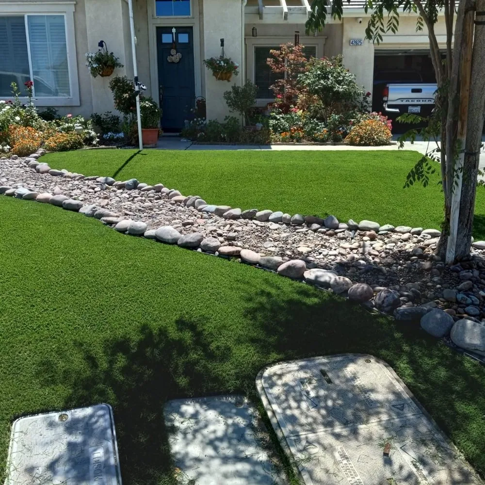 Top-rated garden landscaping in Lake Los Angeles, CA by Topp Gunn Landstructions