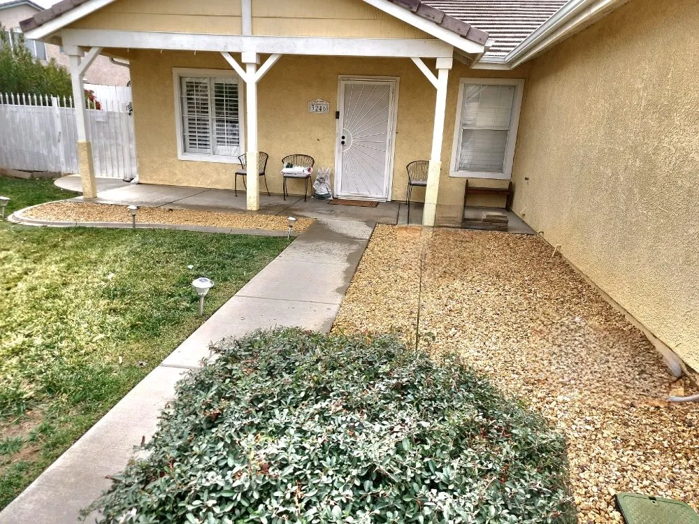 Professional lawn care service in Lake Los Angeles, CA by Topp Gunn Landstructions