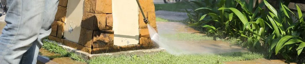 Trusted yard maintenance near you in Laurinburg, NC by Toppem and Droppem