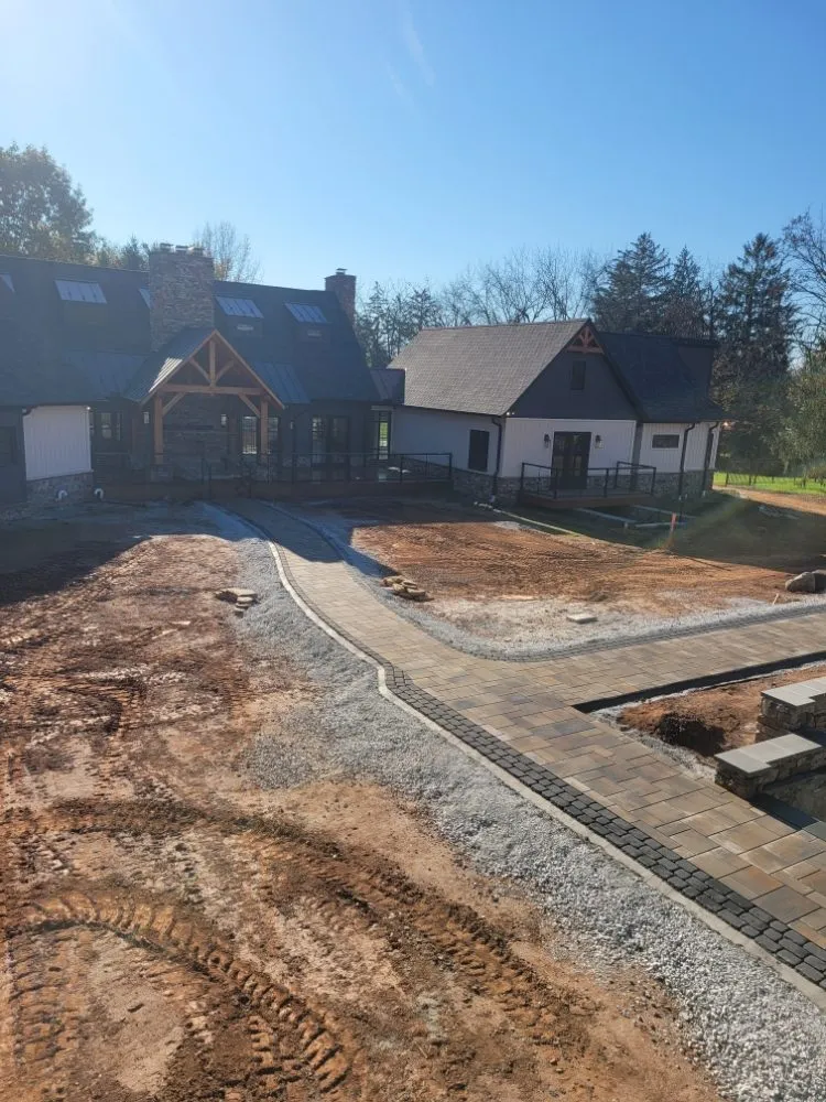 Top-rated lawn mowing service experts serving Hanover, PA - Topper Outdoor Living