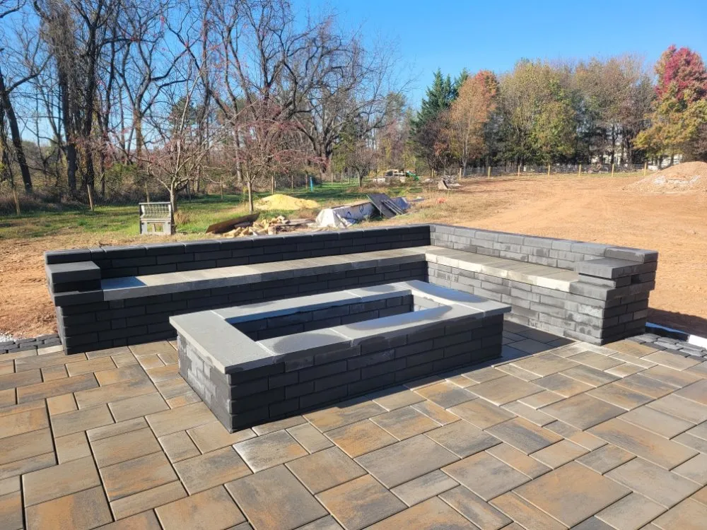 Professional garden landscaping in Hanover, PA by Topper Outdoor Living