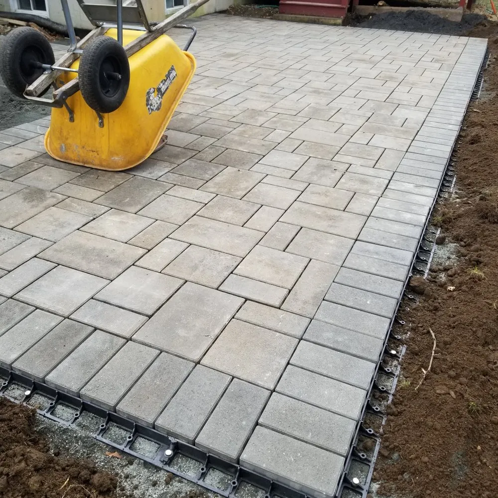 Top-rated residential landscaping in Billerica, MA - Topping Landscaping