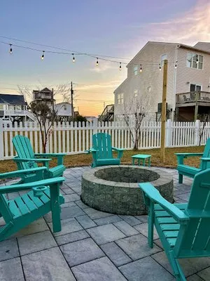 Topsail Outdoor Living Logo