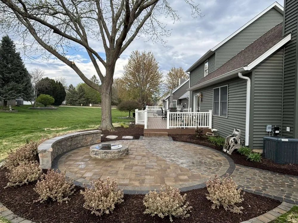 Top-rated yard maintenance for year-round maintenance across Moline, IL - Topscape Landscaping