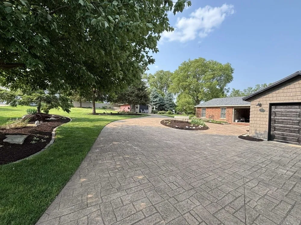 Affordable yard cleanup service in Moline, IL - Topscape Landscaping