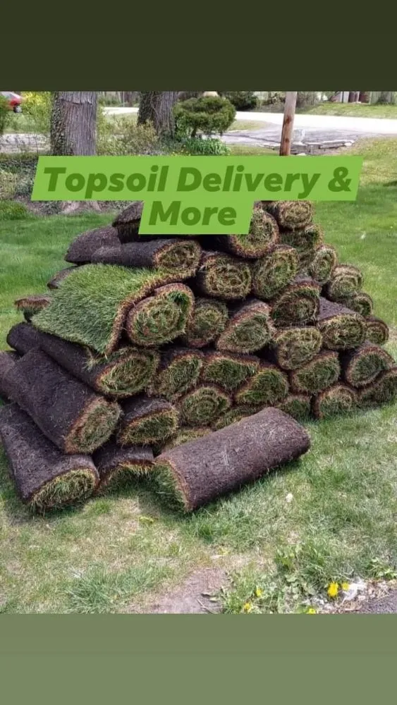 Custom lawn care service experts serving Kildeer, IL - Topsoil Delivery & More
