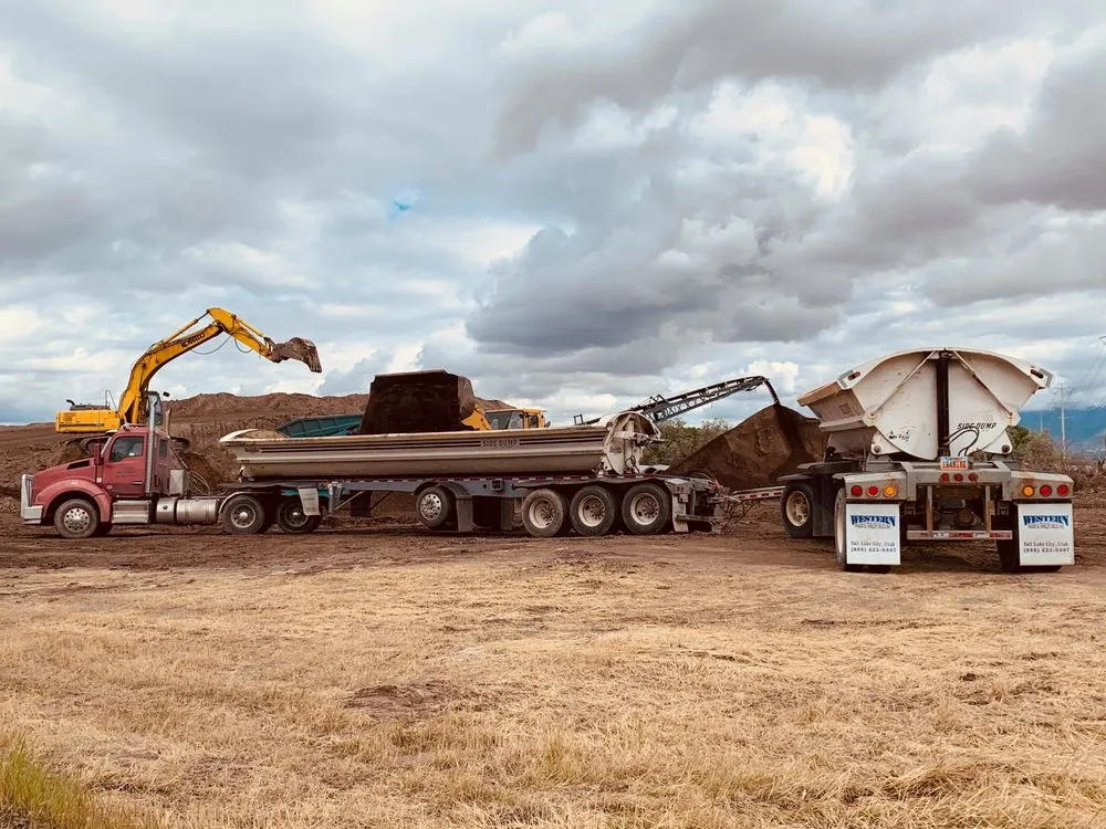 Local outdoor landscaping in Springville, UT - Topsoil Rocks