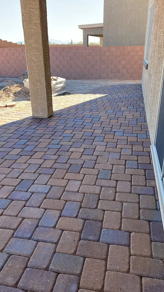 Custom lawn care service with custom design in Tucson, AZ by TopTier Landscaping