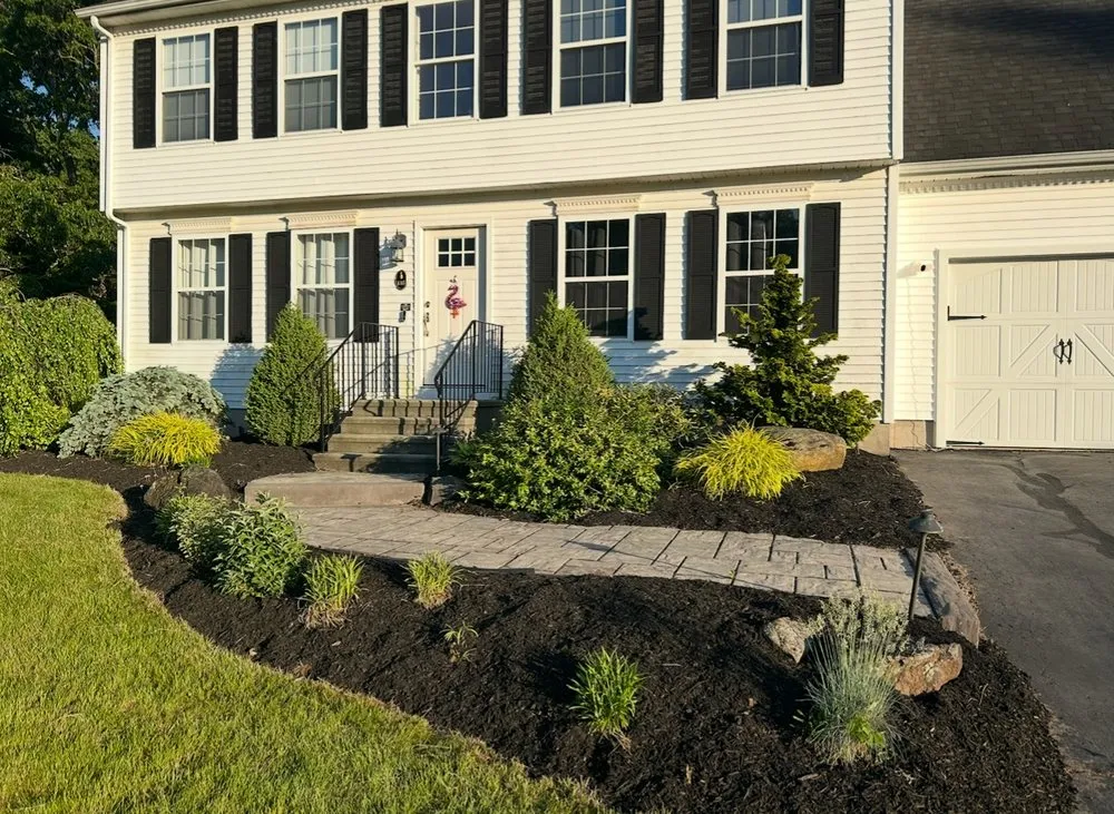 Professional lawn mowing service in Wallingford, CT - Torcello Landscaping