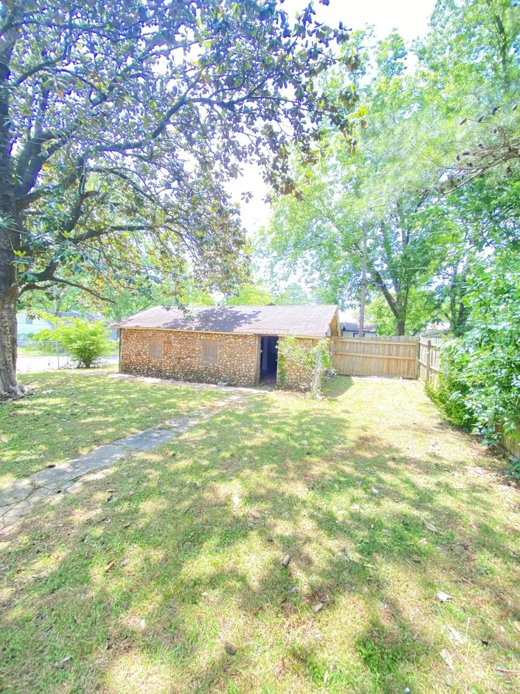 Expert yard cleanup service in Birmingham, AL - Toro Lawn Care