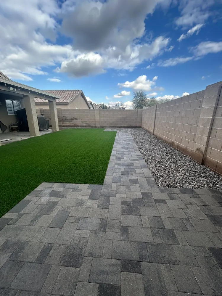 Reliable lawn mowing service in Glendale, AZ - Toro Valley Hardscapes
