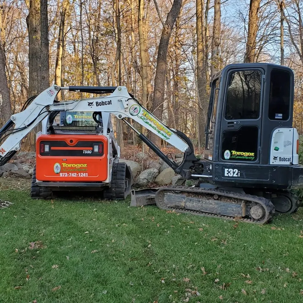 Custom yard cleanup service for residential properties in Paterson, NJ by Torogoz Landscaping