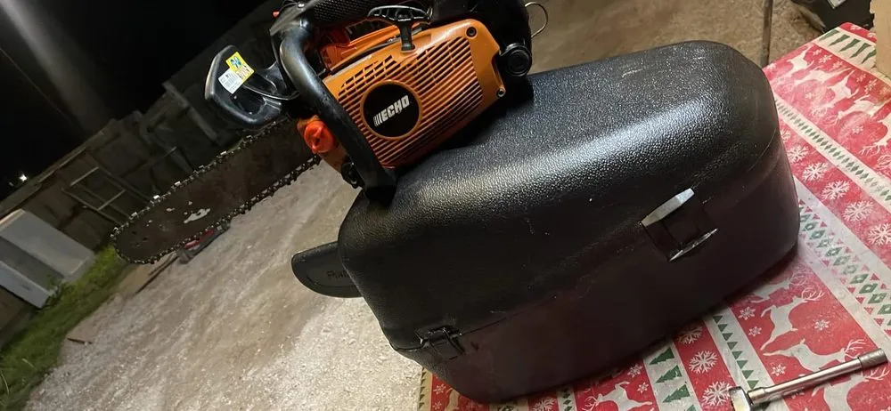 Professional yard cleanup service for year-round maintenance in Alton, TX by Toros Landscaping Services