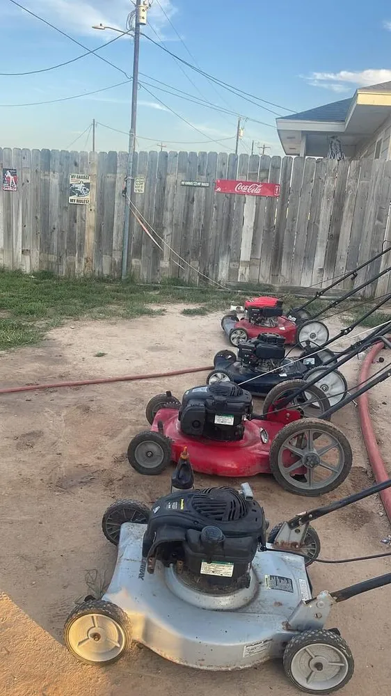 Custom yard cleanup service experts serving Alton, TX - Toros Landscaping Services