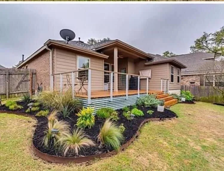 Top-rated yard cleanup service in Buda, TX by Torres Hardscape