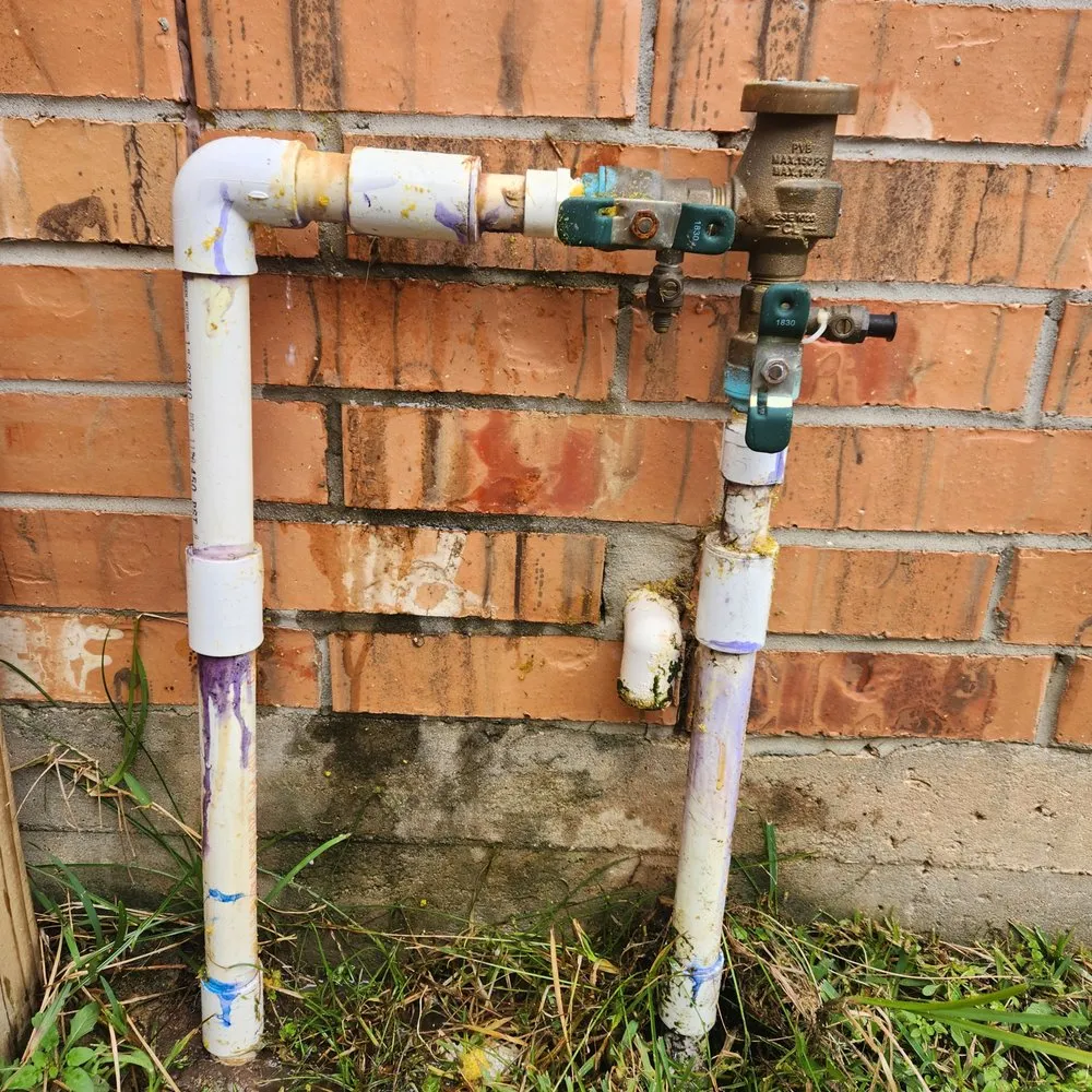 Trusted lawn care service for residential properties in Houston, TX by Torres Irrigation Services