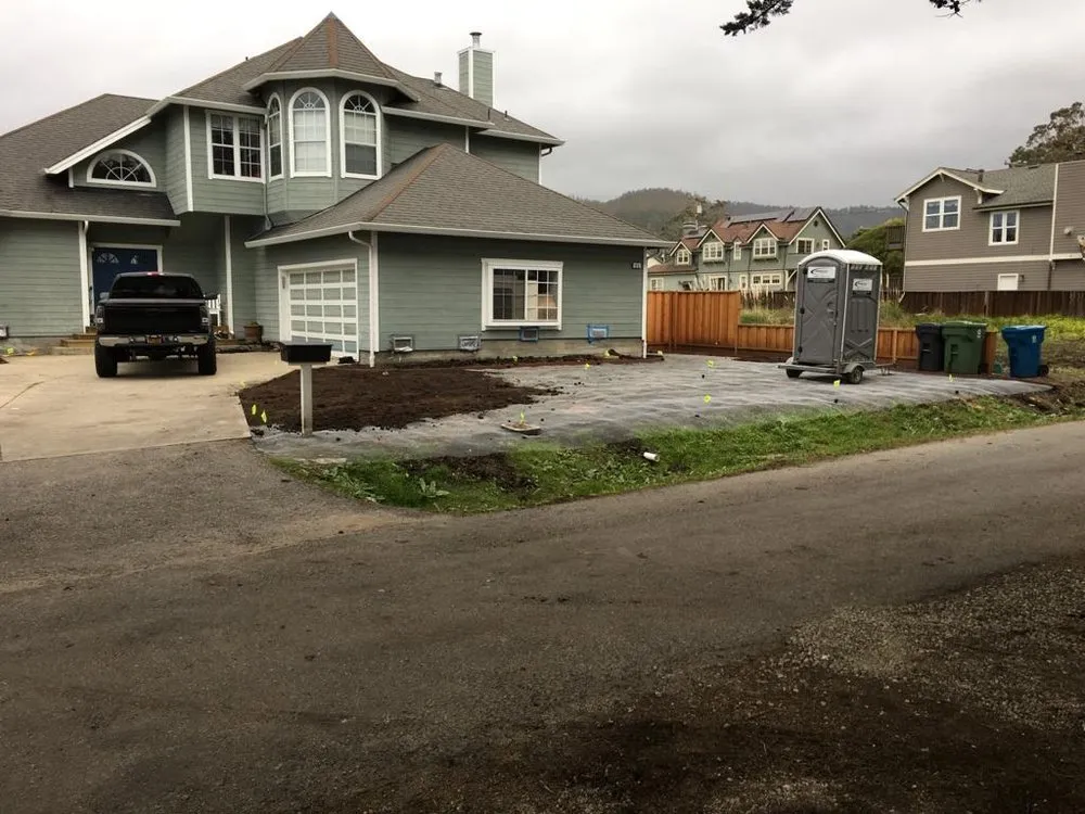 Professional yard maintenance experts serving Redwood City, CA - Torres Landscaping