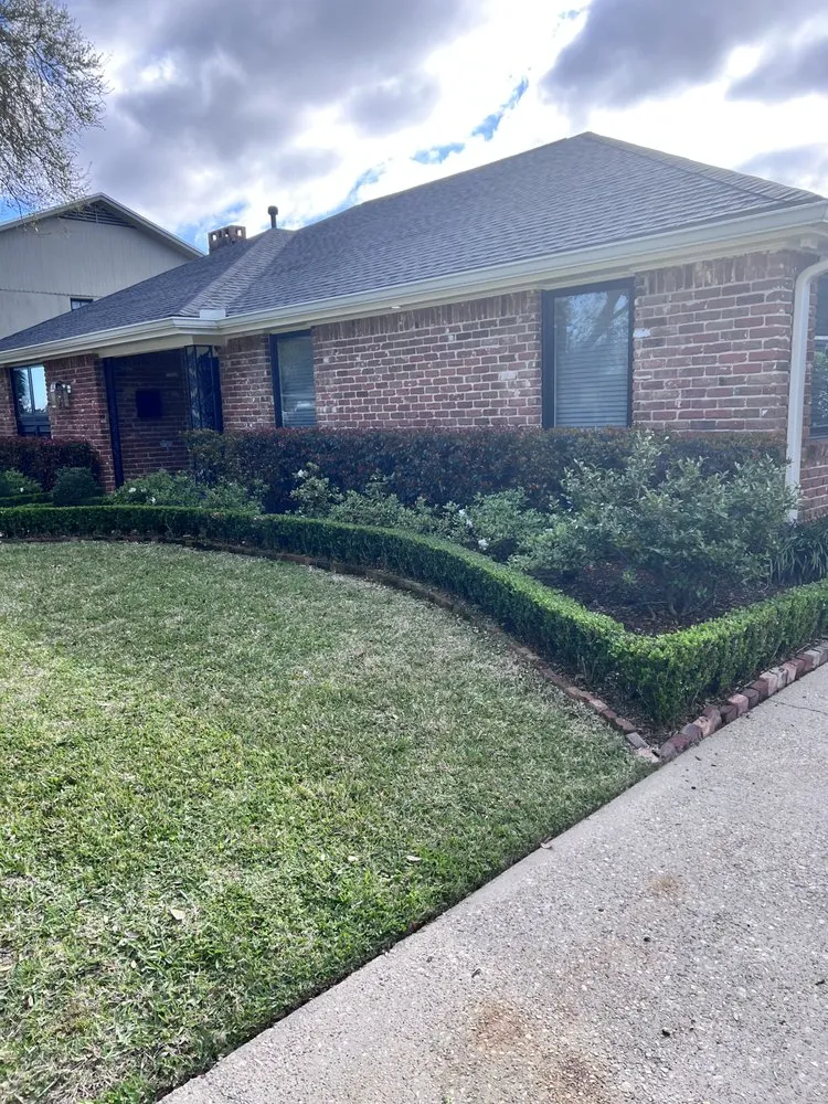 Local residential landscaping experts serving Metairie, LA - Torres Lawn Care