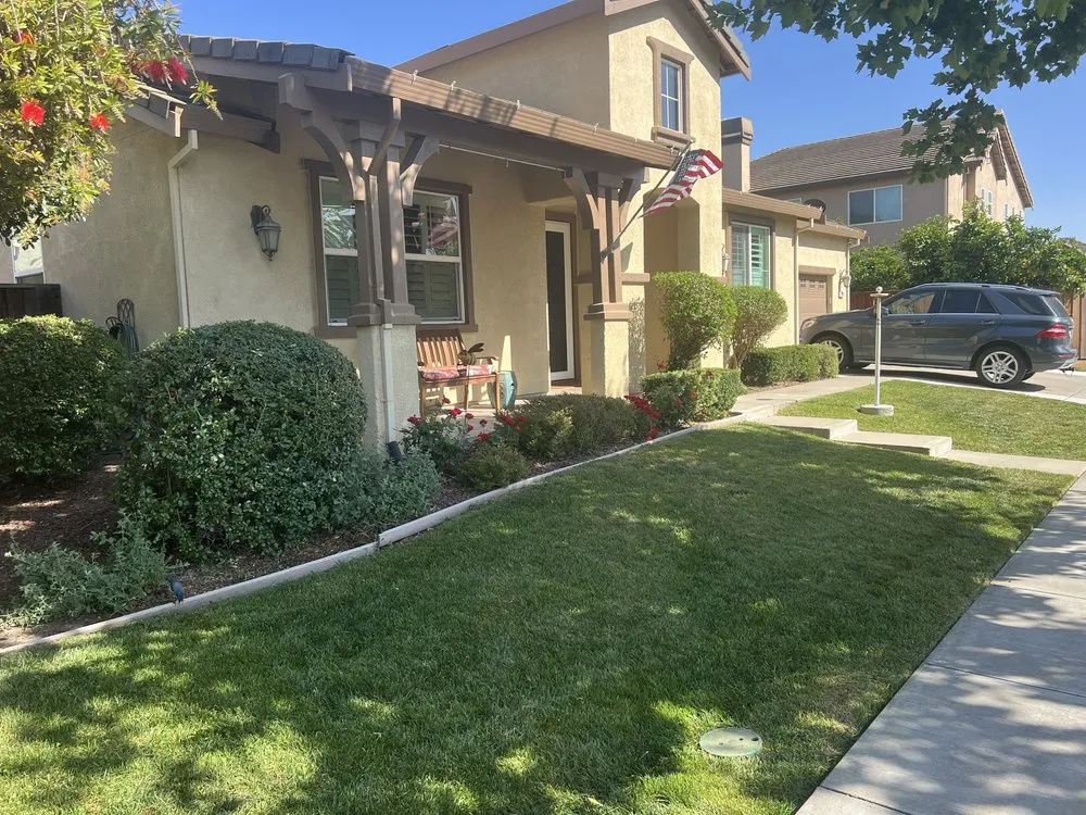 Top-rated lawn care service for residential properties in Woodland, CA by Torres Lawncare