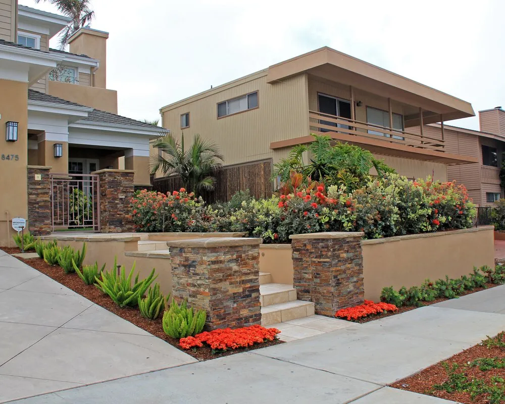 Affordable lawn care service for homes in San Diego, CA by Torrey Pines Landscape Company