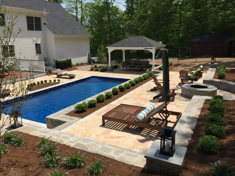 Custom outdoor landscaping experts serving Durham, CT - Torrison Stone & Garden
